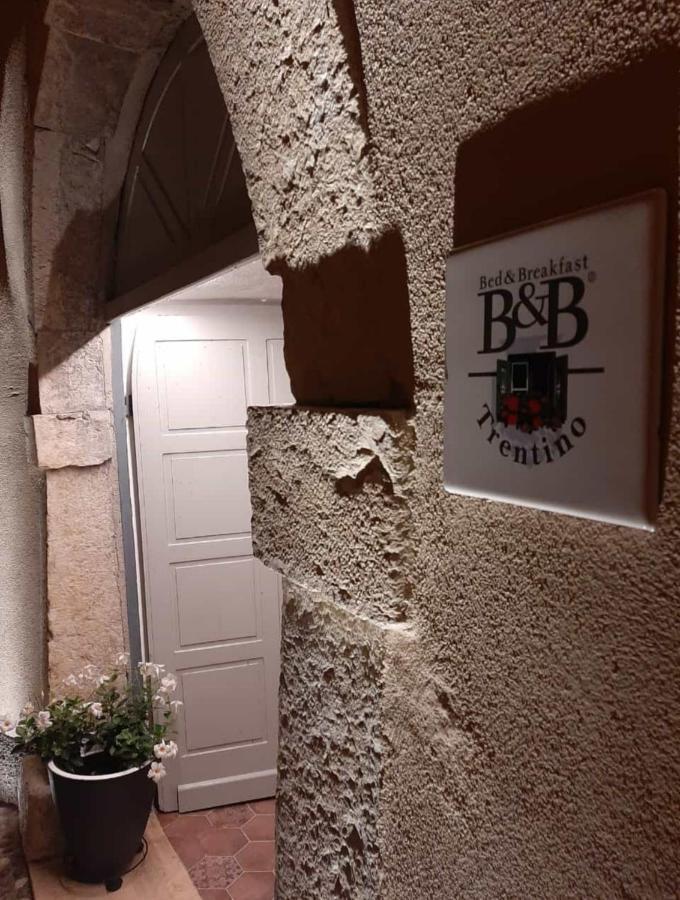 Casa Pitem Bed & Breakfast Torbole Sul Garda Ngoại thất bức ảnh