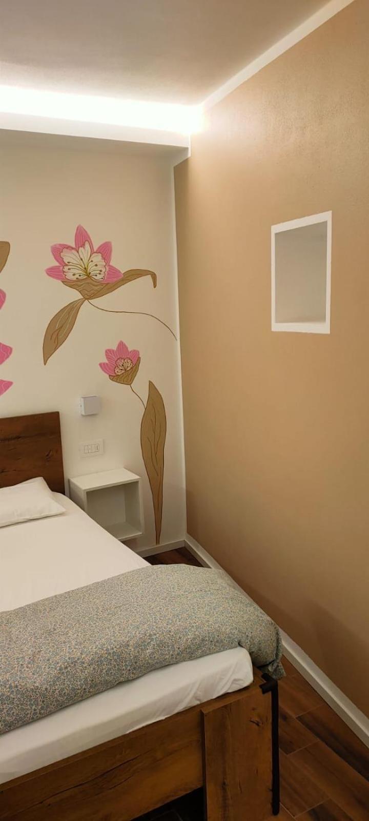 Casa Pitem Bed & Breakfast Torbole Sul Garda Phòng bức ảnh