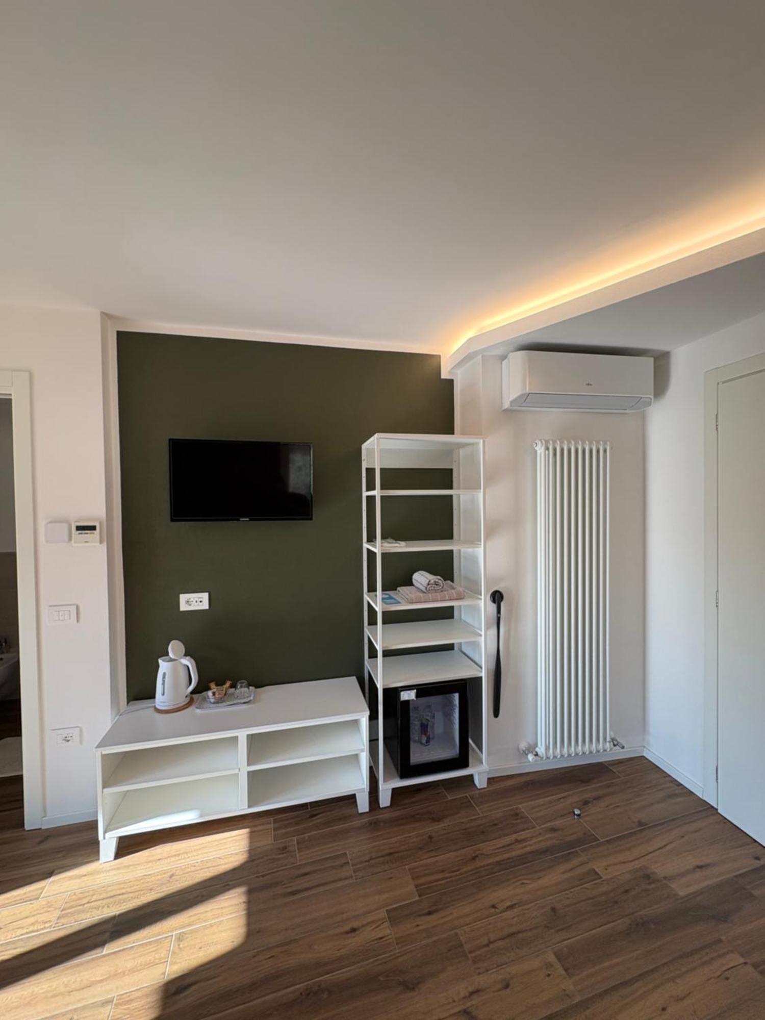 Casa Pitem Bed & Breakfast Torbole Sul Garda Phòng bức ảnh
